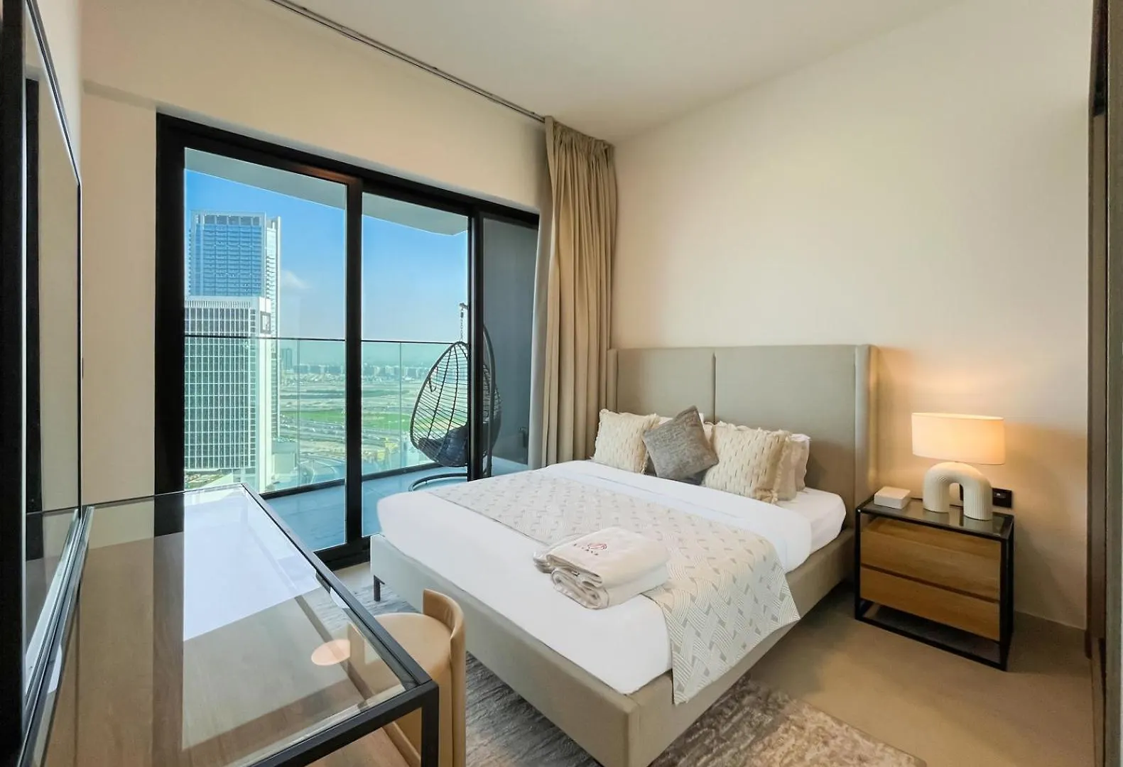Apartment Livbnb-Classy 2B With Jacuzzi & Burjkhalifa View Dubai